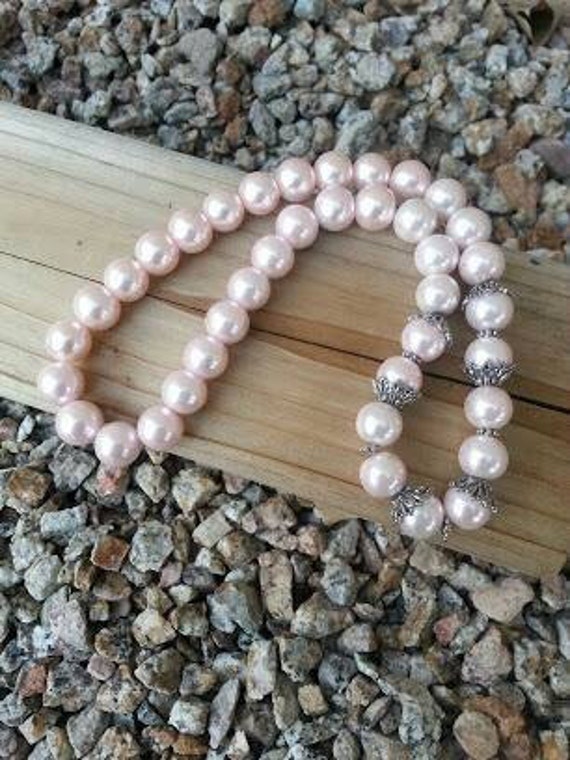 Light pink pearl necklace Clearance