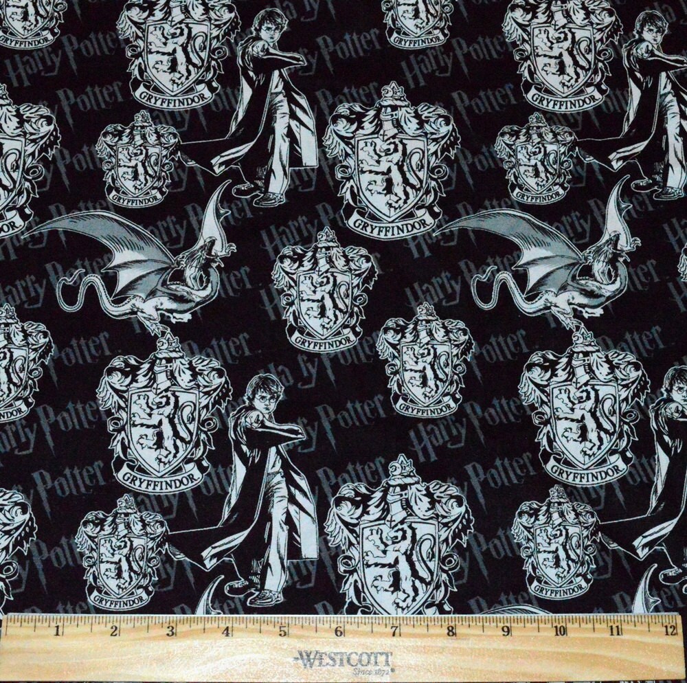 HARRY POTTER FABRIC / 1/2 Yard For Quilting / Wand Robes