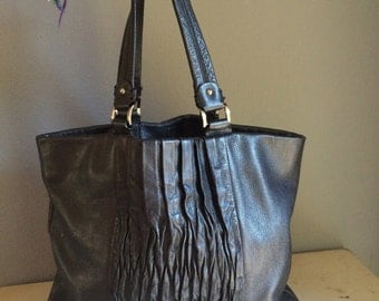 vintage, classic, Calvin Klein, black leather, shoulder bag, soft leather, gorgeous bag, wrinkle front, side pouch