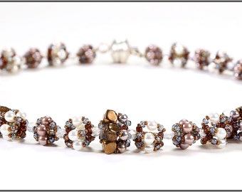 elegant near neck chain "crownlet"