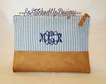 Seersucker Cosmetic Bag, Monogrammed Cosmetic bag, Personalized Pouch, Make Up Bag, Travel Bag, Gifts for Women, Graduation gifts
