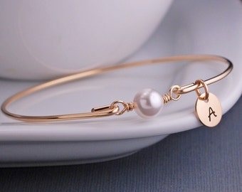 Personalized Pearl Jewelry, June Birthday Gift Idea, June Birthstone, Gold Bangle Bracelet, Swarovski Pearl Bracelet