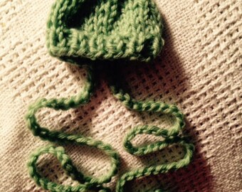 Chicken hats, hats, chickens, knit, acrylic, hens,pets
