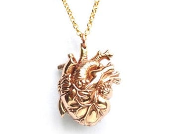 Gold Anatomical Heart Pendant
