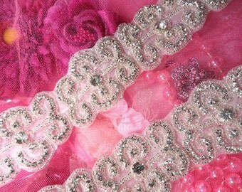 TS124 Silver Beaded Crystal Rhinestone Trim 2.25" (TS124-slcr)