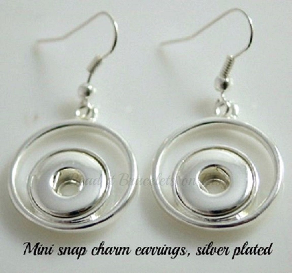 Mini Snap Earrings will fit 12 mm Petite Ginger Snaps and
