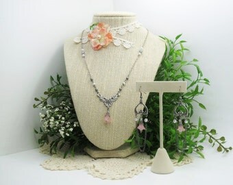 Gold Morning Glory Necklace main image 1