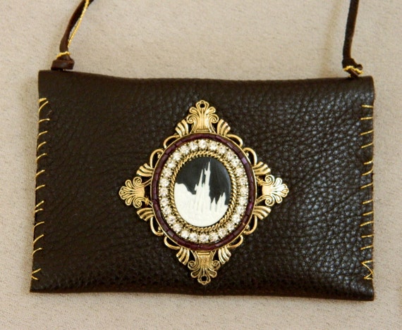 small leather travel purse