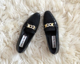 Womens Dress Shoes // Vintage Black Gold Buckle Loafers Flats Slip On Shoes US 7 1/2 EU 38 Patent Leather