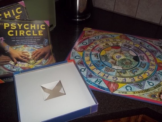 Vintage Psychic Circle Aka Ouija Board By Amy Zerner And 9588