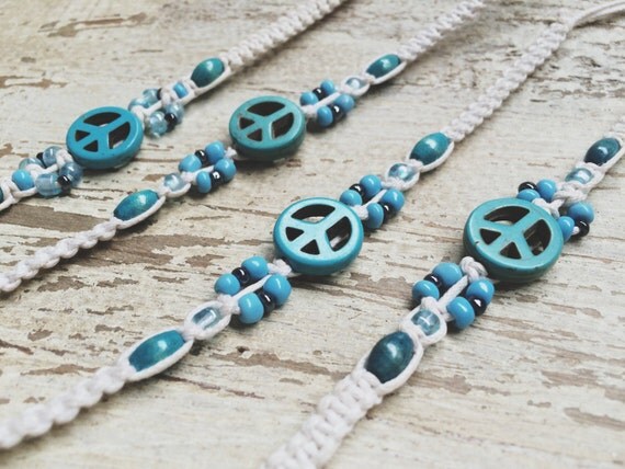 TURQUOISE PEACE BRACELET- Peace Symbol Bracelet- Macrame Bracelet- Unisex- Surfer Jewellery- Bohemian Bracelet- Vintage Style Bracelet