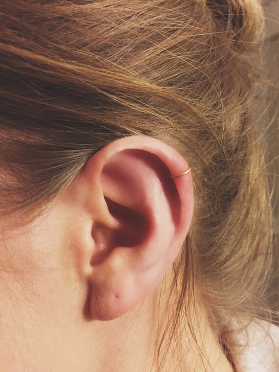 Tiny Hoop Earrings PAIR / Ear Hugger / Cartilage Earring