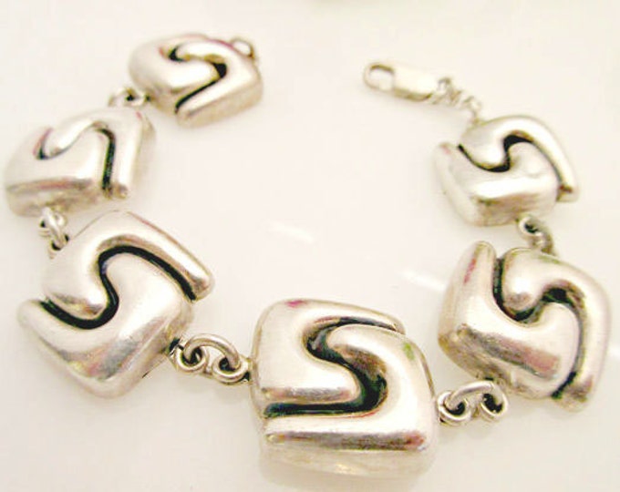 Sterling Link Bracelet Modern Hallow Silver Swirl square links 33 grams