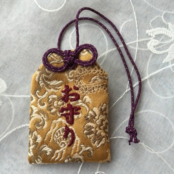 Lucky charm Japan / Omamori bagAmulet case /dragon by SAKURAKOjp