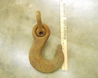 Antique Cast Iron Wing Nut Mouse Ears Robot Steampunk Machine