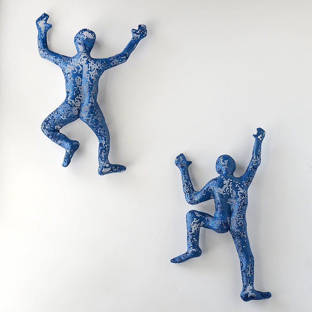 wall climbing figurines