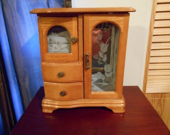 Wood Jewelry Box