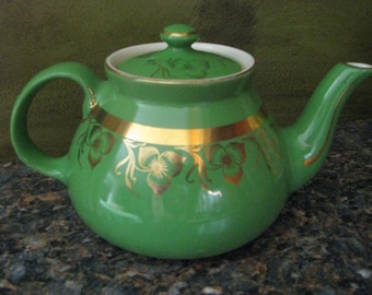 Hall Teapot Green w/ Gold 6 Cup #032 from 1930's USA Collectible Vintage Tea Pot Gift EUC