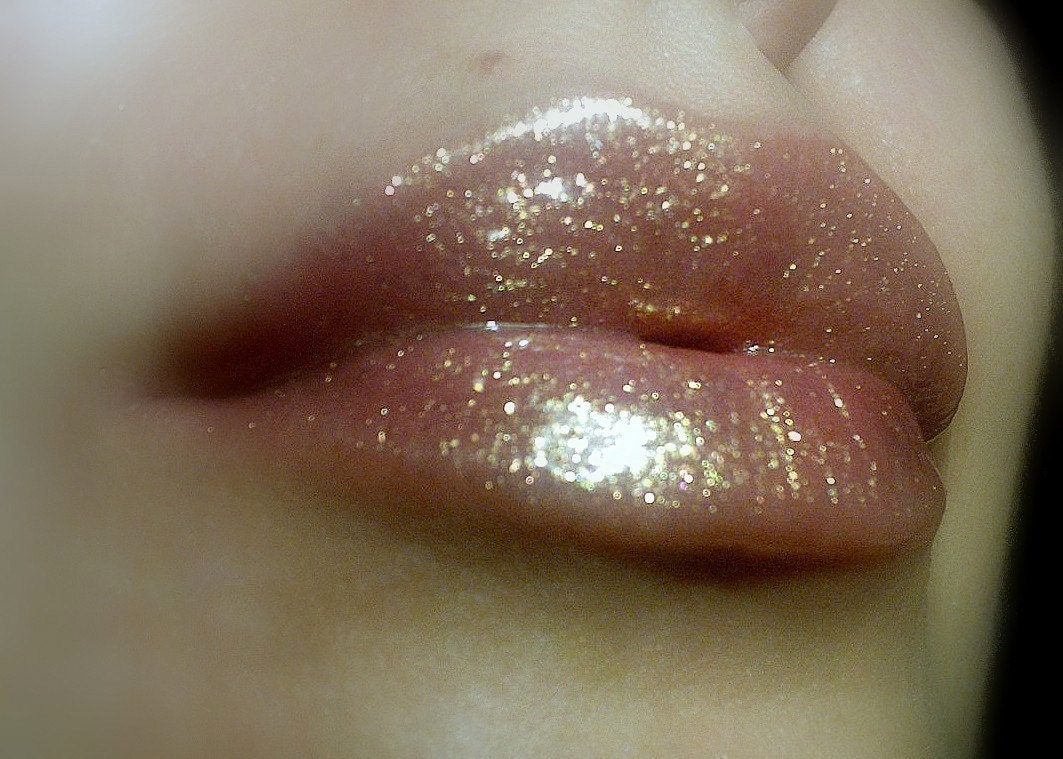 Oh My Gold Clear Lipgloss with Golden Glitter