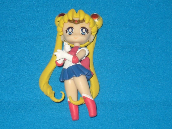 sailormoon figurine