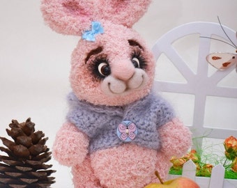 Easret bunny crochet pattern