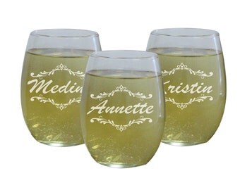 Personalized Stemless Wine Glasses, Etched Wine Glasses, Custom Wine Glasses, Bridesmaid Gift, Bridesmaid Stemless Wine Glasses
