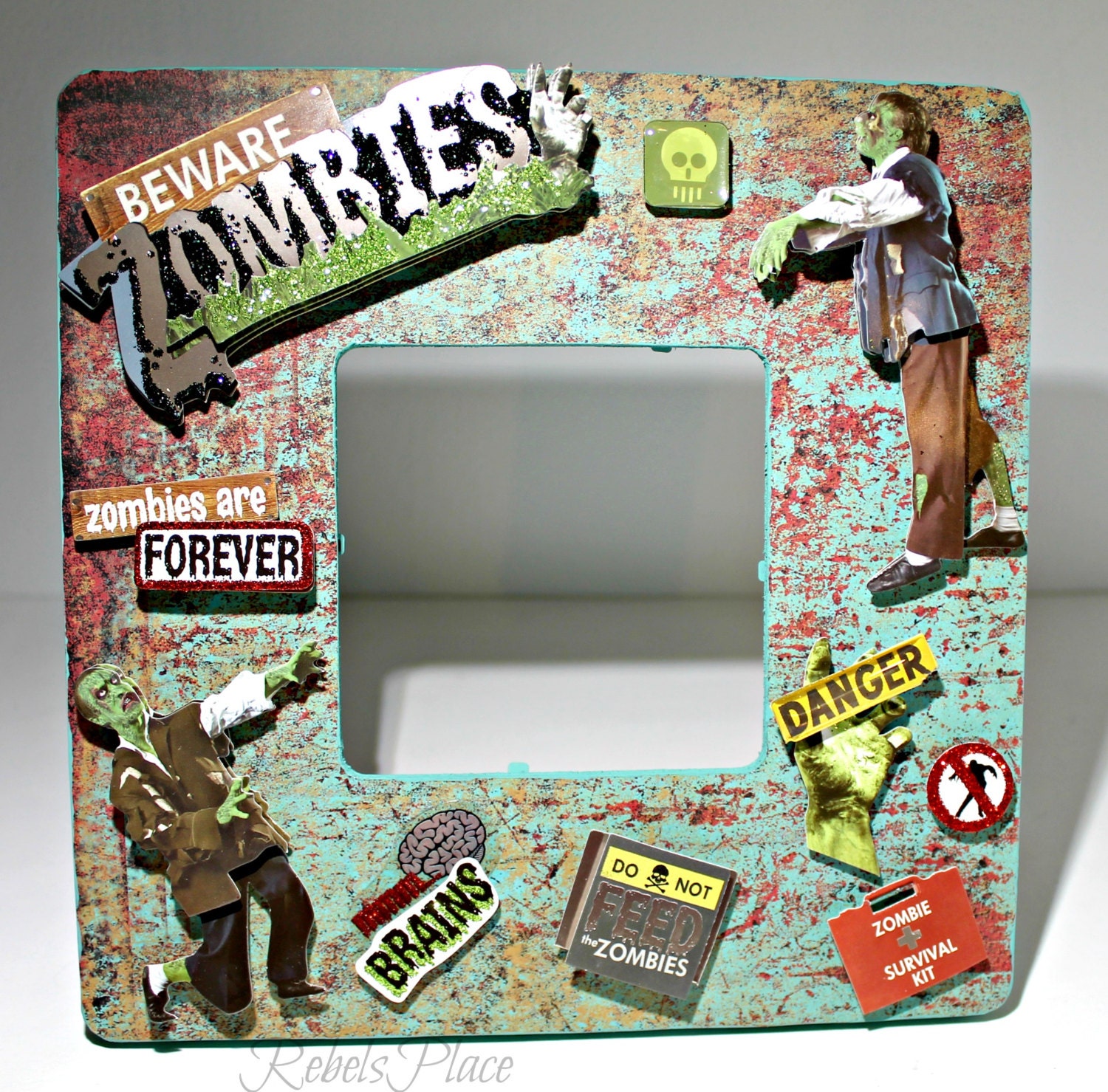 Zombie/ Zombies Fright /Halloween/ Scary Picture Frame