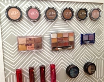 Magnetic Makeup Board / Makeup Organizer / Comes with 40 Strong Magnets
