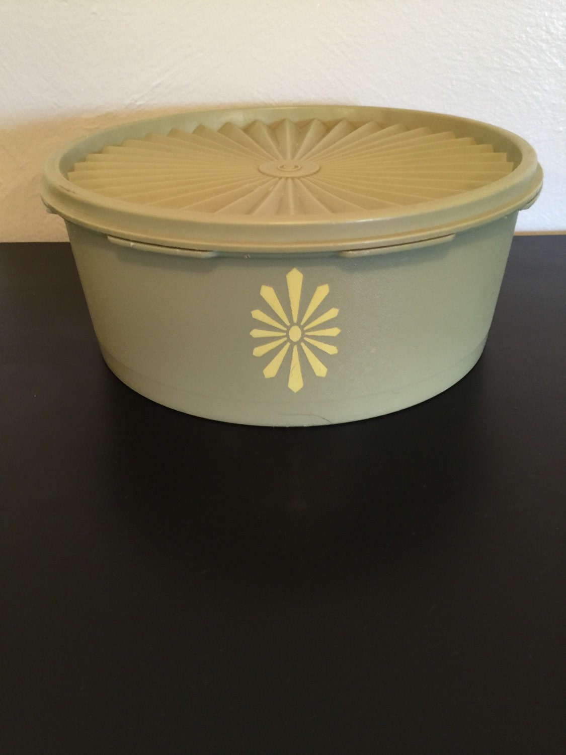 Vintage Green Tupperware Servalier Canister 1204