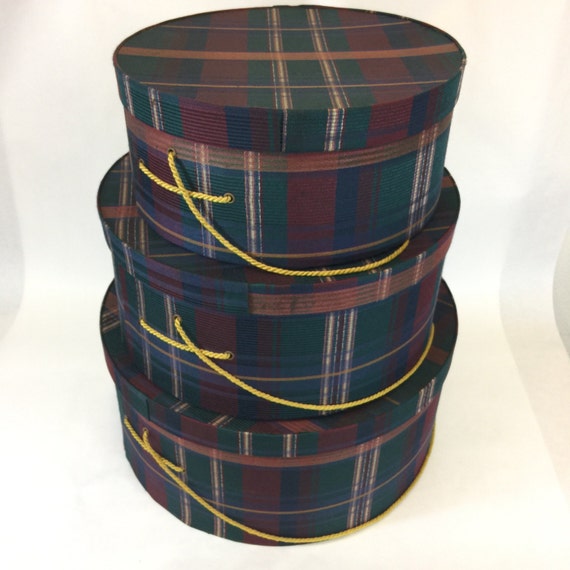 Vintage Nesting Hatboxes Set of Hat Boxes Three Plaid