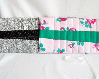 quilted hook case, crochet hook holder, crochet tool roll, crochet hook roll, cotton fabric