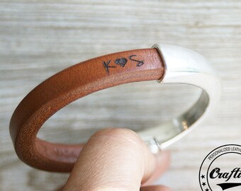 3rd Anniversary gift for her, Third Anniversary, Womens Gift, Anniversary Gift, Personalize, Women Bracelet, Regaliz Leather Bracelet, DK