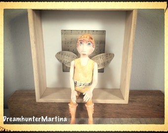 Musicboy in the box, OOAK, handmade, paperclay