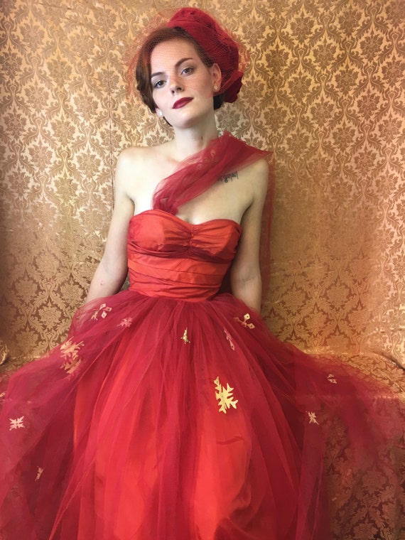 candy apple color prom dress strapless