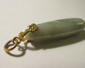 Vintage Chinese Carved Green Jade Long Gourd Good Fortune Pendant,40mm