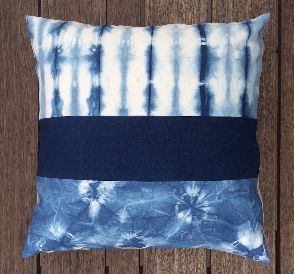 Indigo Shibori Pillow Cover 20 x 20 51 cm x 51 cm by InMaterial