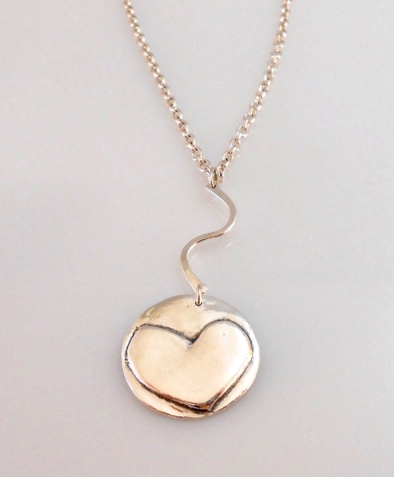 heartbeat necklace silver with heart
