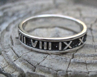 SALE Vintage Oxidized 925 Sterling Silver Roman Numeral Ring
