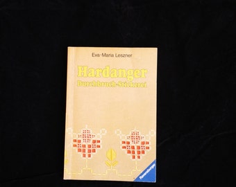 Hardanger Durchbruch-Stickerei by Eva-Maria Leszner
