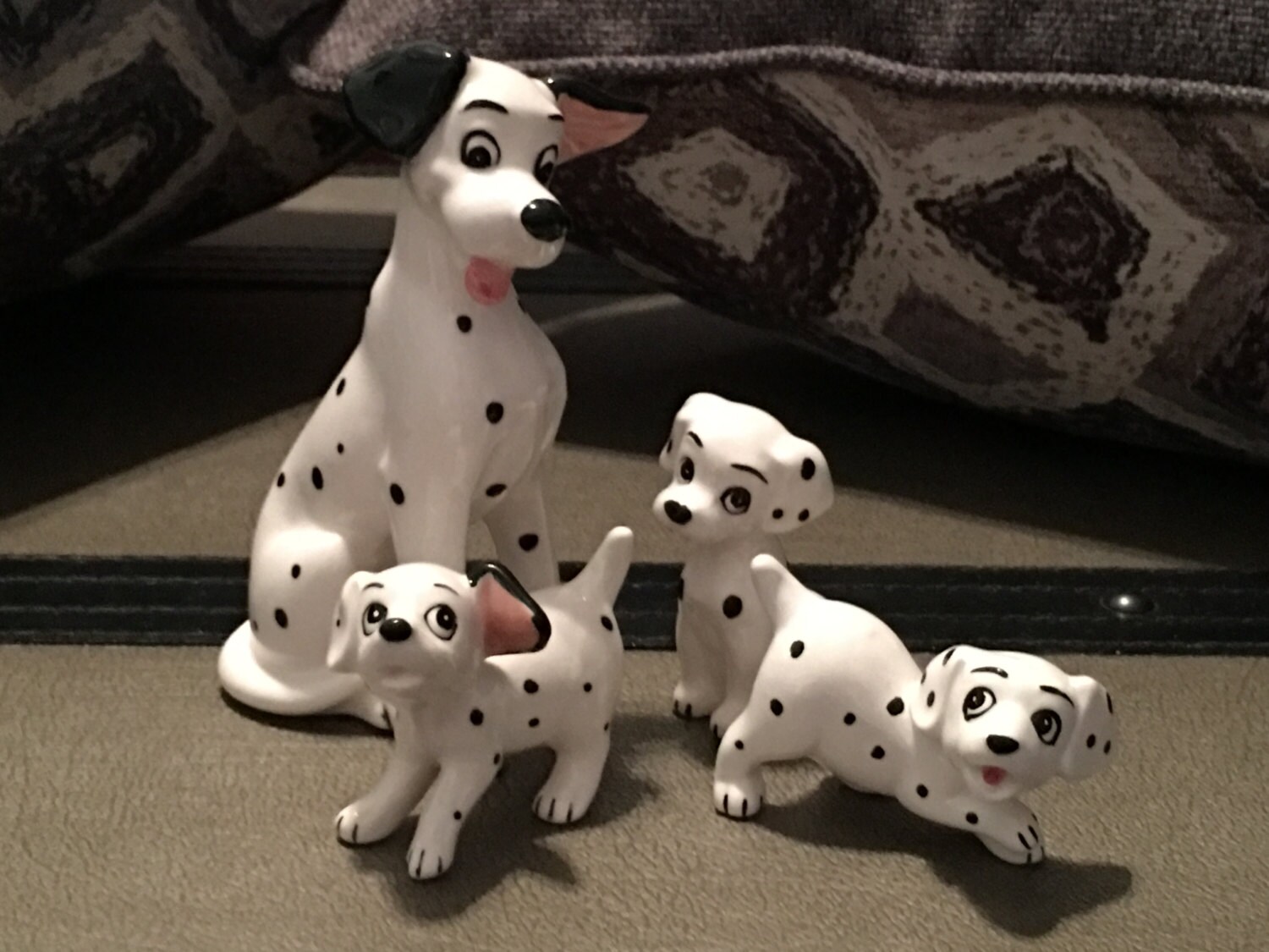 disney 101 dalmatian figurines