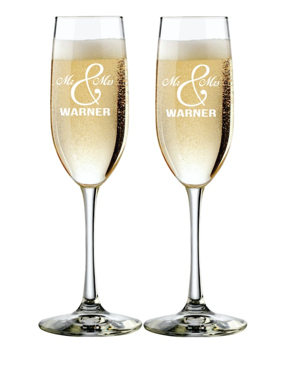 Mr and Mrs Glasses Personalized Champagne Flutes Wedding
