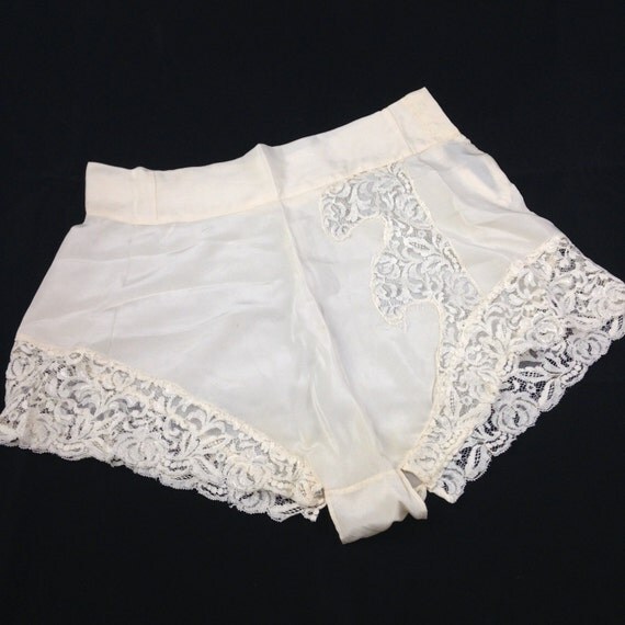 Hand made vintage silk women's panties tap pant with lace