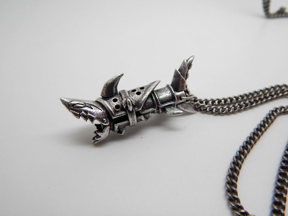 Jinx's shark Cannon necklace fishbone fishbones jinx