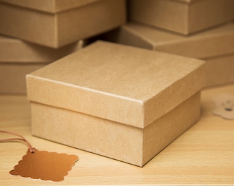 Square Kraft gift box. Wedding gift boxes. Square deep kraft paper gift boxes. Custom gift boxes. 9cm x 9cm. Deep jewellery boxes