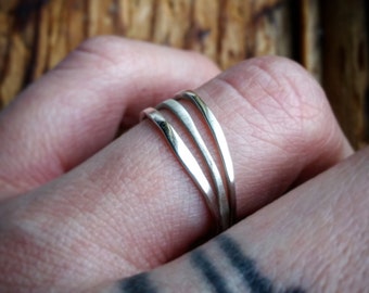 Sterling Silver Stacking Bands (Set of 3) Sterling Silver Stackable Rings Set of Three Rings Polished Silver Hammered Silver Set of 3 Rings