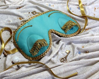Breakfast at Tiffany’s and Audrey Hepburn in role of Holly Golightly sleeping mask. Cute handmade sleep mask - Gift idea for her