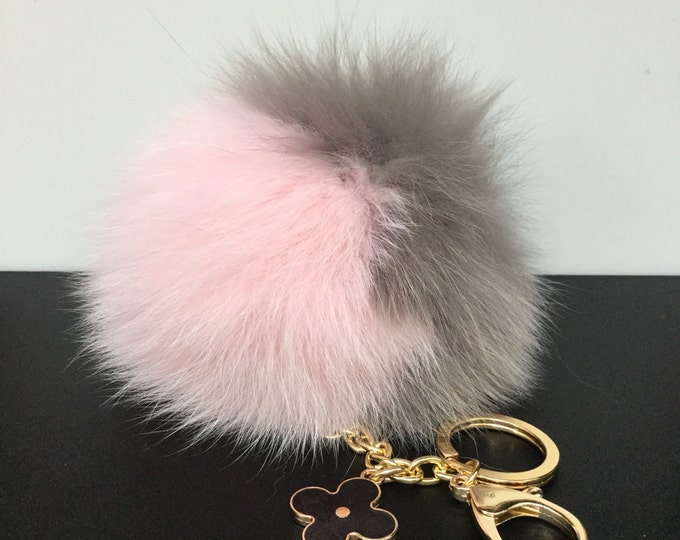 New! Pale Pink Grey FW'16 fox fur Pompon bag charm pendant Fur Pom Pom keychain keyring with flower charm