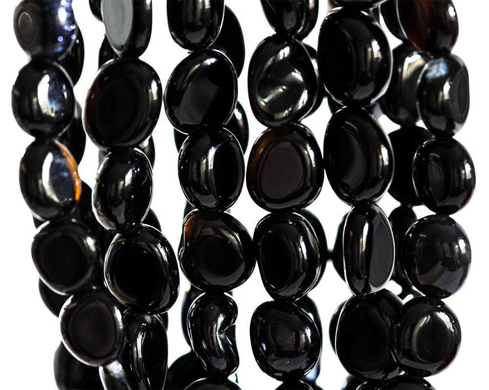 1837_Black agate 1011 mm Flattened oval beads Dark stone