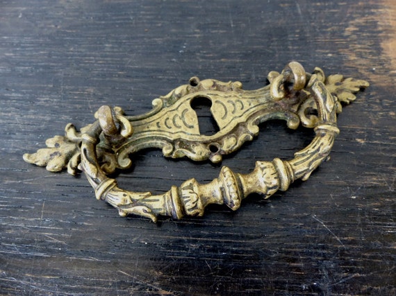 Antique Brass Dresser Pull with Key Hole Victorian Drawer Pull