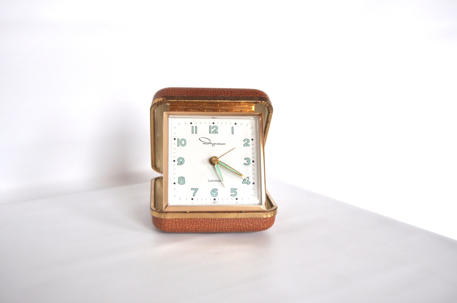 Vintage Travel Alarm Clock Ingraham by letsbeloversvintage on Etsy